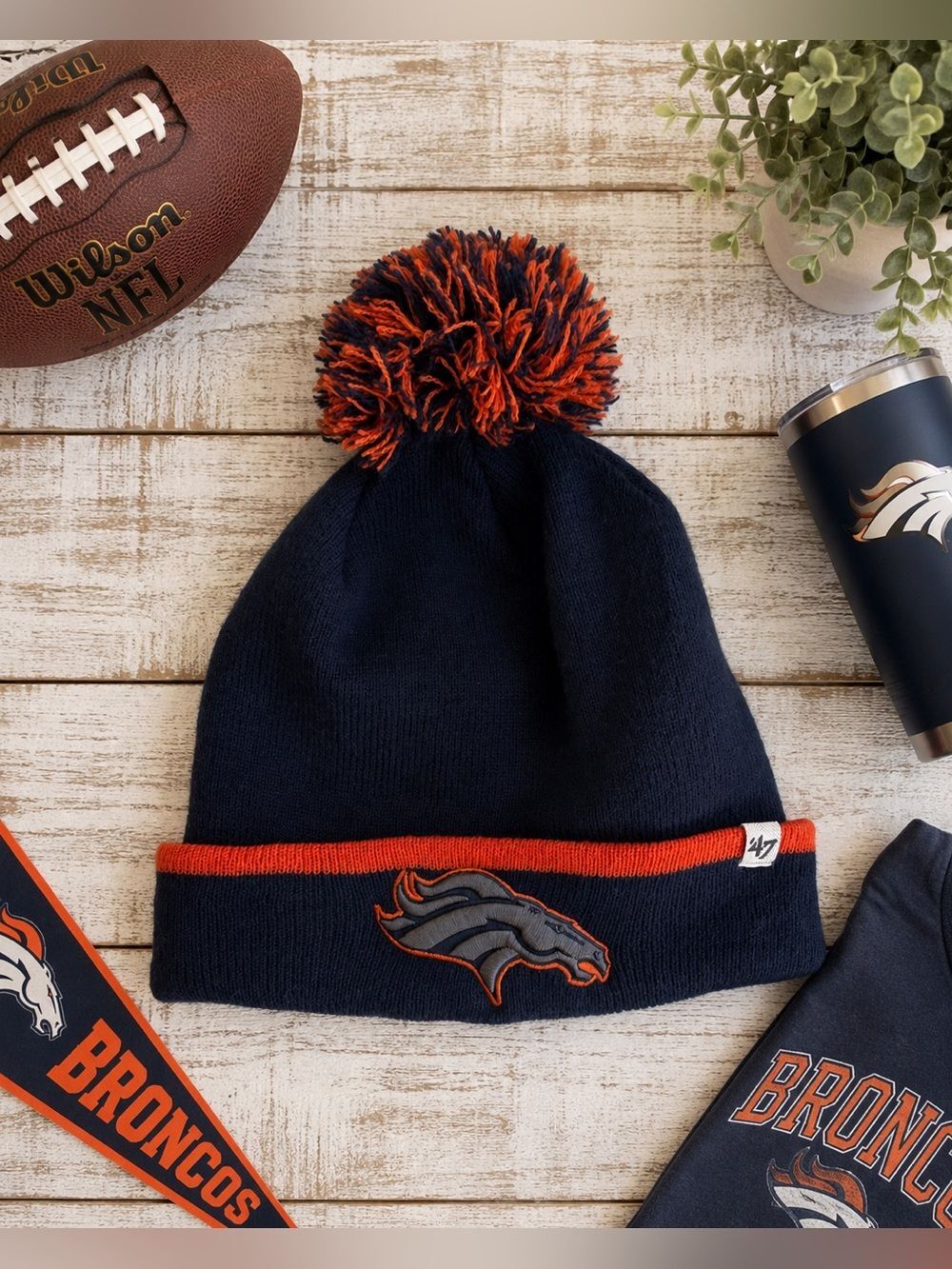 ’47 Brand Denver Broncos Navy Pom Pom Knit Beanie Hat One Size NFL Winter Cap